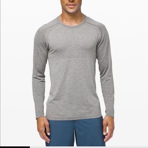 NWOT Men’s metal vent tech 2.0